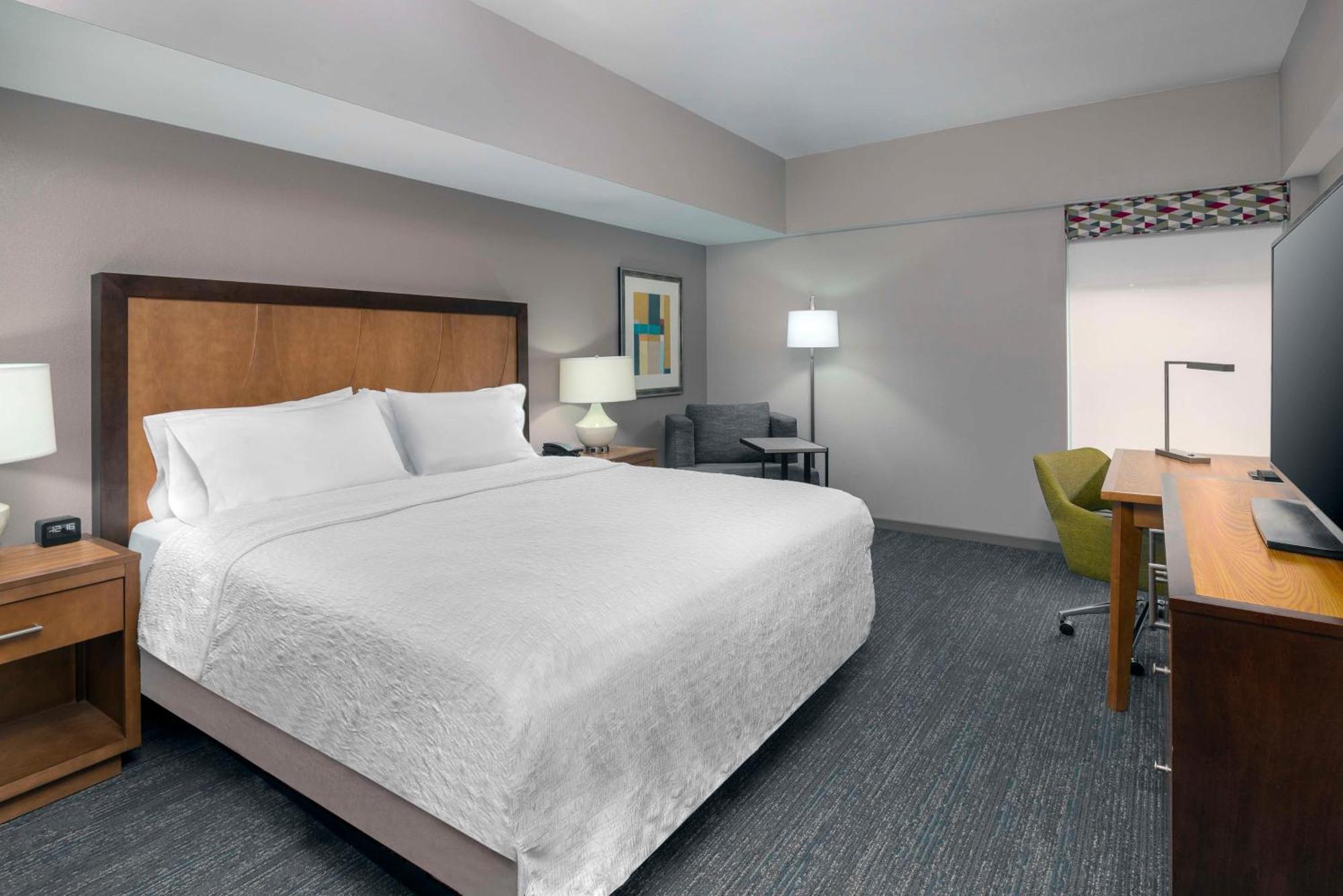 Hampton Inn And Suites Clayton/St. Louis-Galleria Area Exterior foto